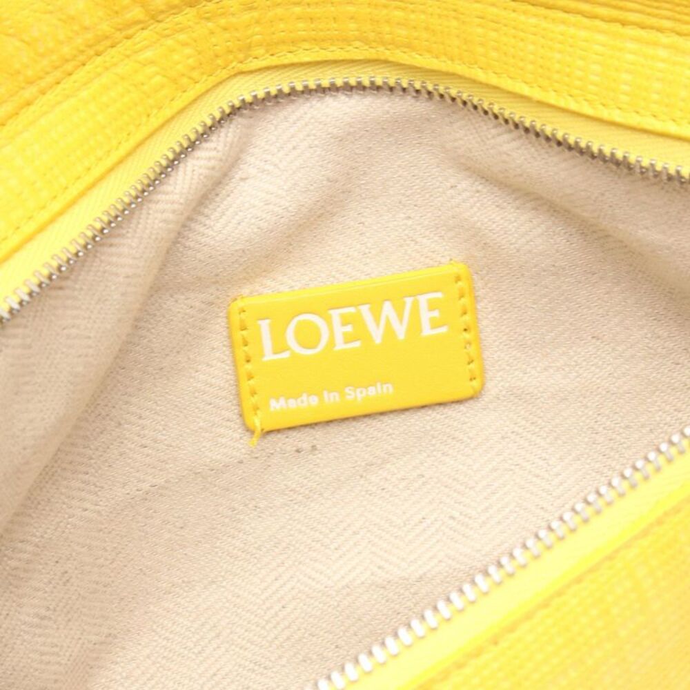 Loewe Anagram Leather Shoulder Bag - Picture 3 of 8